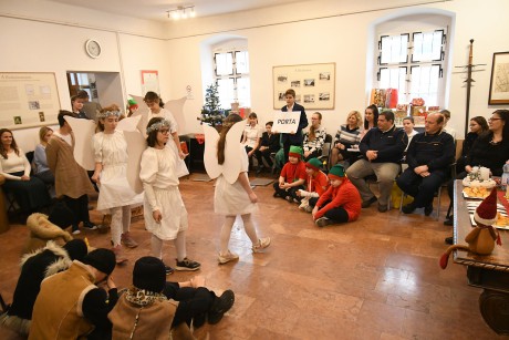 Akik értünk dolgoznak Szenteste - a rendvédelmi szervek képviselőit ünnepelték